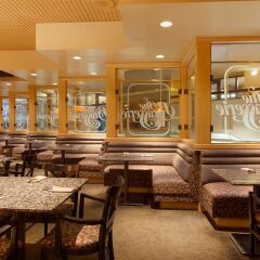 Отель Coast Plaza Hotel and Suites Канада, Ванкувер - отзывы, цены и фото номеров - забронировать отель Coast Plaza Hotel and Suites онлайн питание фото 2