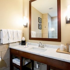 Comfort Suites Fishkill near Interstate 84 in Fishkill, United States of America from 163$, photos, reviews - zenhotels.com bathroom