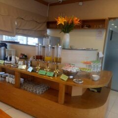 Azumaya Hai Ba Trung 1 Hotel питание