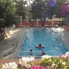 Myra Apart Hotel бассейн