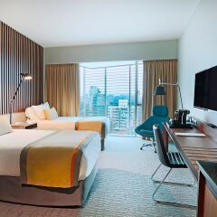 DoubleTree by Hilton Santiago Kennedy in Santiago, Chile from 150$, photos, reviews - zenhotels.com guestroom