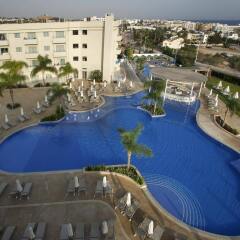 Отель Sunrise Oasis Кипр, Протарас - 1 отзыв об отеле, цены и фото номеров - забронировать отель Sunrise Oasis онлайн бассейн фото 2
