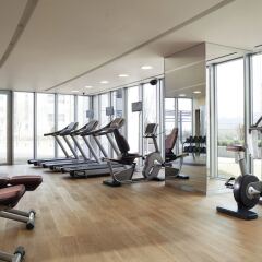 Lotte City Hotel Jeju фитнесс-зал