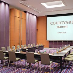 Отель Courtyard by Marriott Bangkok
