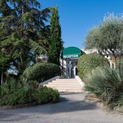 Отель Campanile - Cannes Mandelieu пляж
