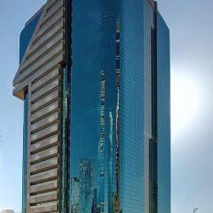 Number One Tower Suites Hotel пляж фото 2