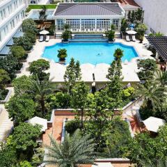 Отель Park Hyatt Saigon Вьетнам, Хошимин - отзывы, цены и фото номеров - забронировать отель Park Hyatt Saigon онлайн бассейн фото 3