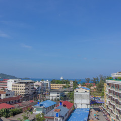 Отель Bel Aire Patong пляж