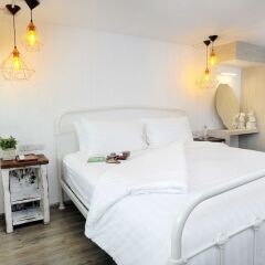 Отель Hide and Seek Boutique Hometel Бангкок комната для гостей фото 4