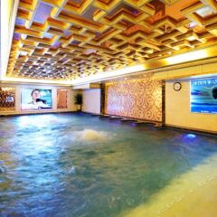 Royal Mediterranean Hotel бассейн
