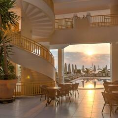Hotel Golden Lotus - All Inclusive интерьер отеля