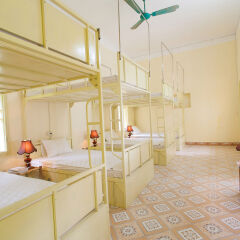 Отель Hoalu Backpacker Homestay Ninh Binh интерьер отеля
