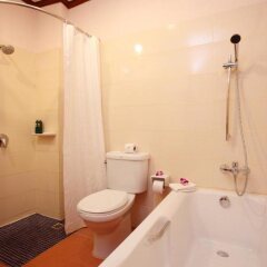 Отель Horizon Patong Beach Resort And Spa Пхукет ванная