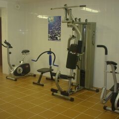 Registan Plaza Hotel фитнесс-зал фото 2