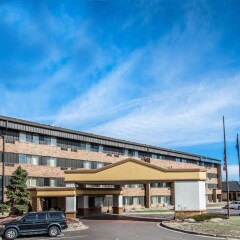 Отель Comfort Inn & Suites Denver фото 3