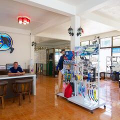 Отель Simple Life Talay & Divers Resort интерьер отеля