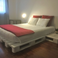 Апартаменты Best House 25 - Charming Apartment Great Location комната для гостей фото 3
