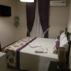Kordelya Hotel Чешме сейф в номере