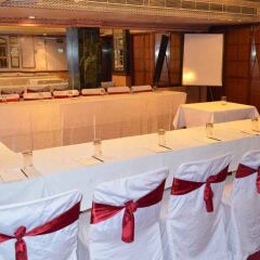 Grand Sartaj Hotel