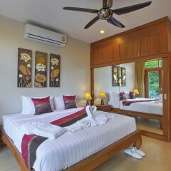 Отель Patong Hill Estate 8 Патонг комната для гостей фото 2