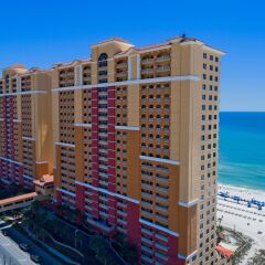 Отель Calypso Beach Resort by Panhandle Getaways спортивное сооружение
