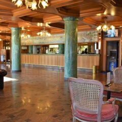 Russott Hotel интерьер отеля