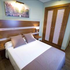 Отель Hostal Ferreira детские мероприятия