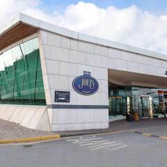 Louis Fitzgerald Hotel парковка