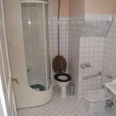 Отель Sani Tourist House ванная