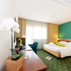 Oly Hotel комната для гостей фото 4
