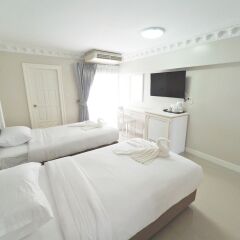 Romance Hotel Sukhumvit 97 комната для гостей фото 5