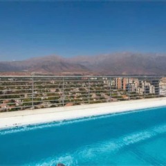 Отель myLUXAPART Las Condes бассейн