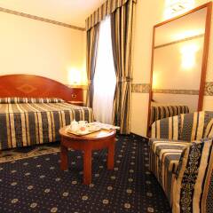 Отель Mokinba Hotels Baviera комната для гостей