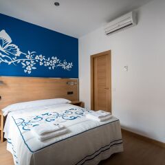 Отель Hostal Carracedo комната для гостей фото 4