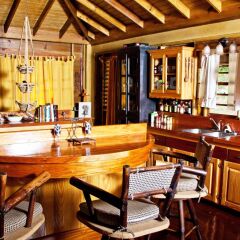 Отель Zimbali Retreats гостиничный бар
