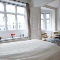 Апартаменты Big & Charming apartment in City Center комната для гостей фото 2