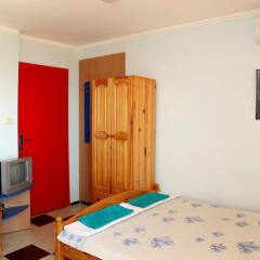 Отель Boston Guest House and Apartment Болгария, Равда - отзывы, цены и фото номеров - забронировать отель Boston Guest House and Apartment онлайн комната для гостей фото 3