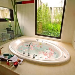 Отель Amain Boutique Motel Danshui бассейн