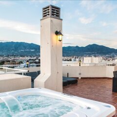 Отель Grand Penthouse Ref 12 Испания, Фуэнхирола - отзывы, цены и фото номеров - забронировать отель Grand Penthouse Ref 12 онлайн бассейн фото 3