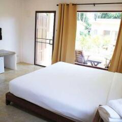 Отель Dacha Resort Phuket комната для гостей фото 2
