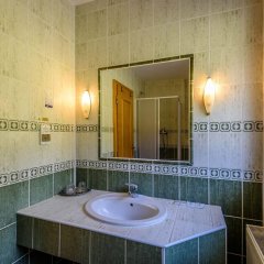 Отель Boboty Словакия, Терхова - отзывы, цены и фото номеров - забронировать отель Boboty онлайн ванная
