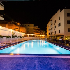 Апарт- Tuntas Suites Altinkum Турция, Алтинкум - отзывы, цены и фото номеров - забронировать отель Апарт-Отель Tuntas Suites Altinkum онлайн бассейн