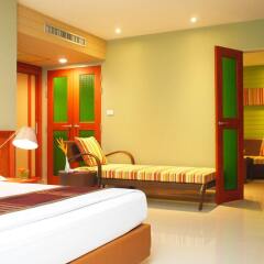 Long Beach Cha-Am Hotel спа