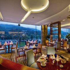 Zhejiang Narada Grand Hotel in Hangzhou, China from 127$, photos, reviews - zenhotels.com meals