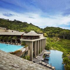 Отель Avista Hideaway Phuket Patong, MGallery by Sofitel бассейн фото 2