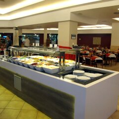 Отель Ohtels Vila Romana Испания, Салоу - 5 отзывов об отеле, цены и фото номеров - забронировать отель Ohtels Vila Romana онлайн питание фото 2