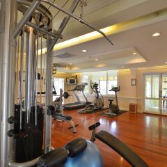 Отель Wora Bura Hua Hin Resort and Spa фитнесс-зал фото 2