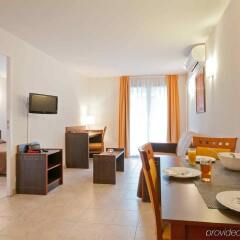 Отель Aparthotel Adagio access Nice Acropolis комната для гостей фото 3