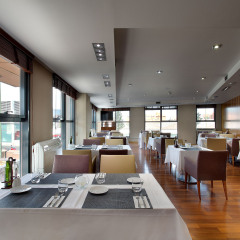 Hotel Exe Plaza питание
