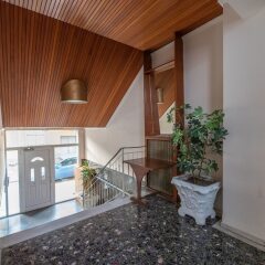 Отель Renovated lovely aptm near to Acropolis интерьер отеля